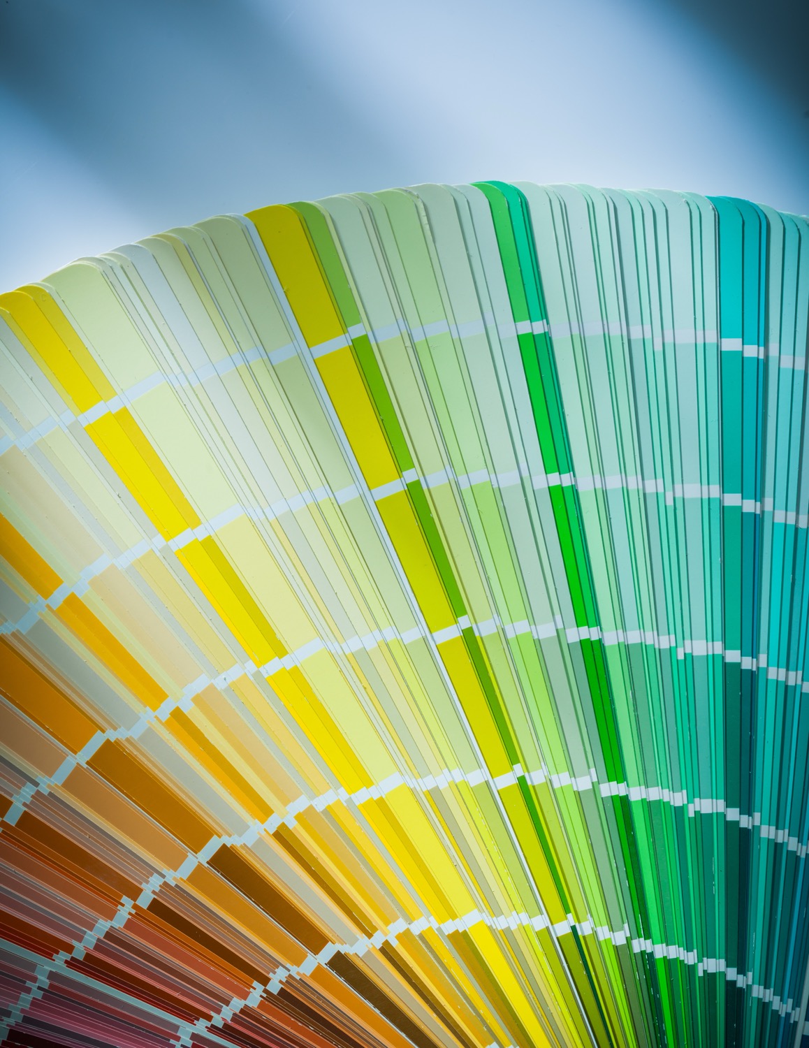 rc design accompagnement aide projet antibes pantone